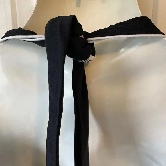 Contour Beach Scene Women's 12 One piece Swimsuit Built In Bra Black White Tie - Picture 10 of 10